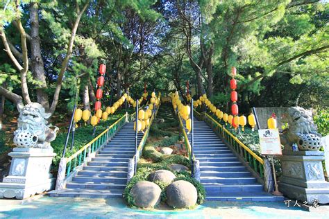 禪機山仙佛寺|南投國姓【禪機山仙佛寺】壯觀燈籠天梯.敲鐘祈福.巨石蓮花座,好。